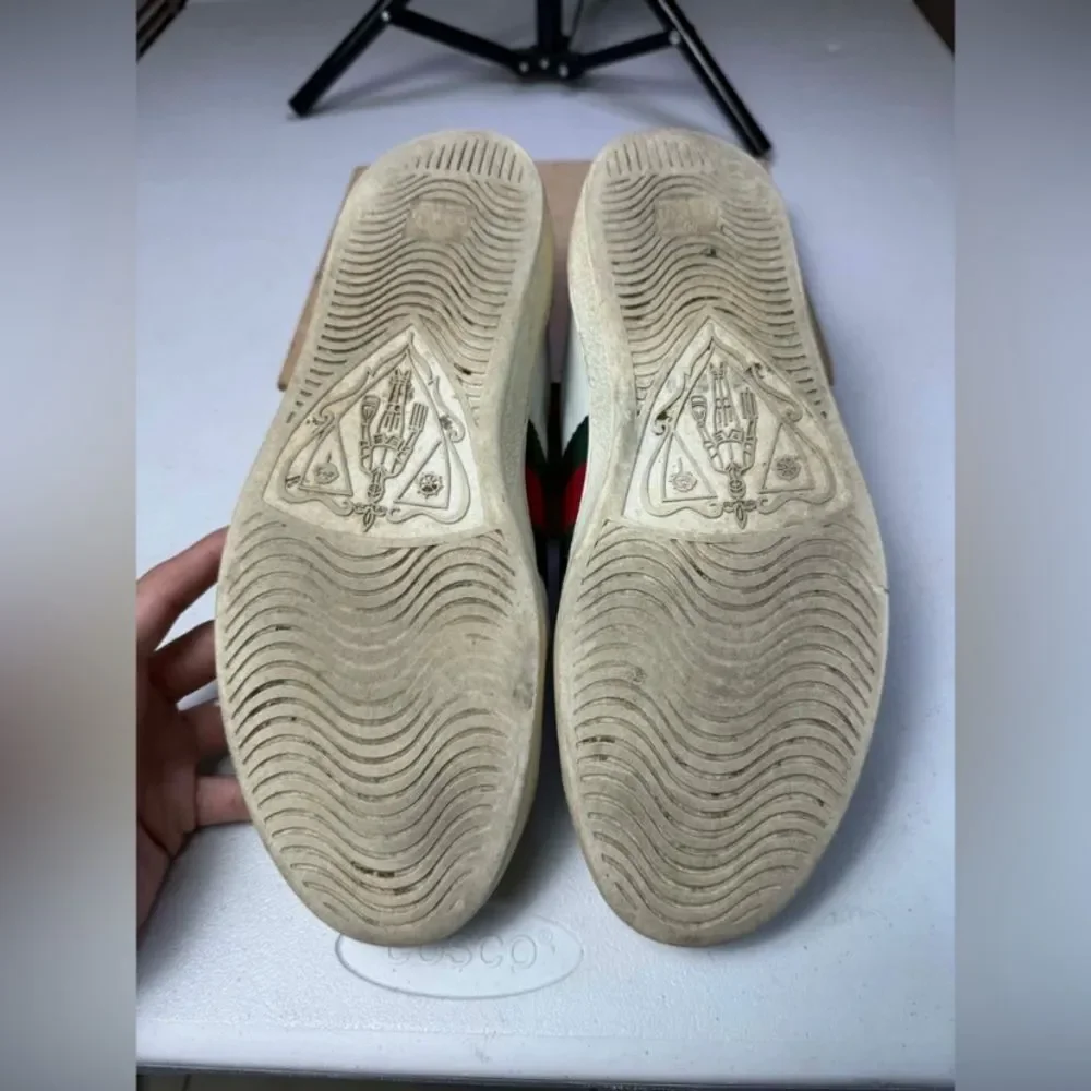 Mens Gucci Ace Embroidered Low Top Sneaker White Leather Snake Size 8 Used